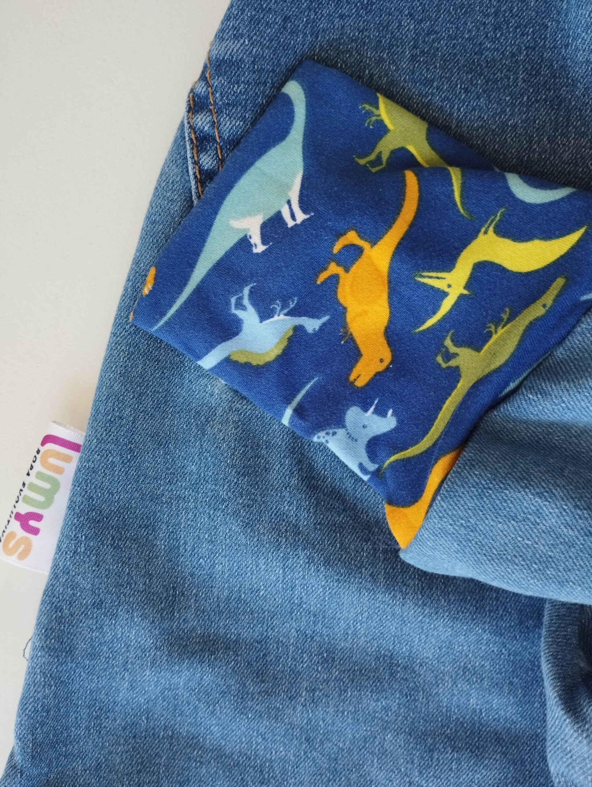 jeans con dinos - Imagen 3