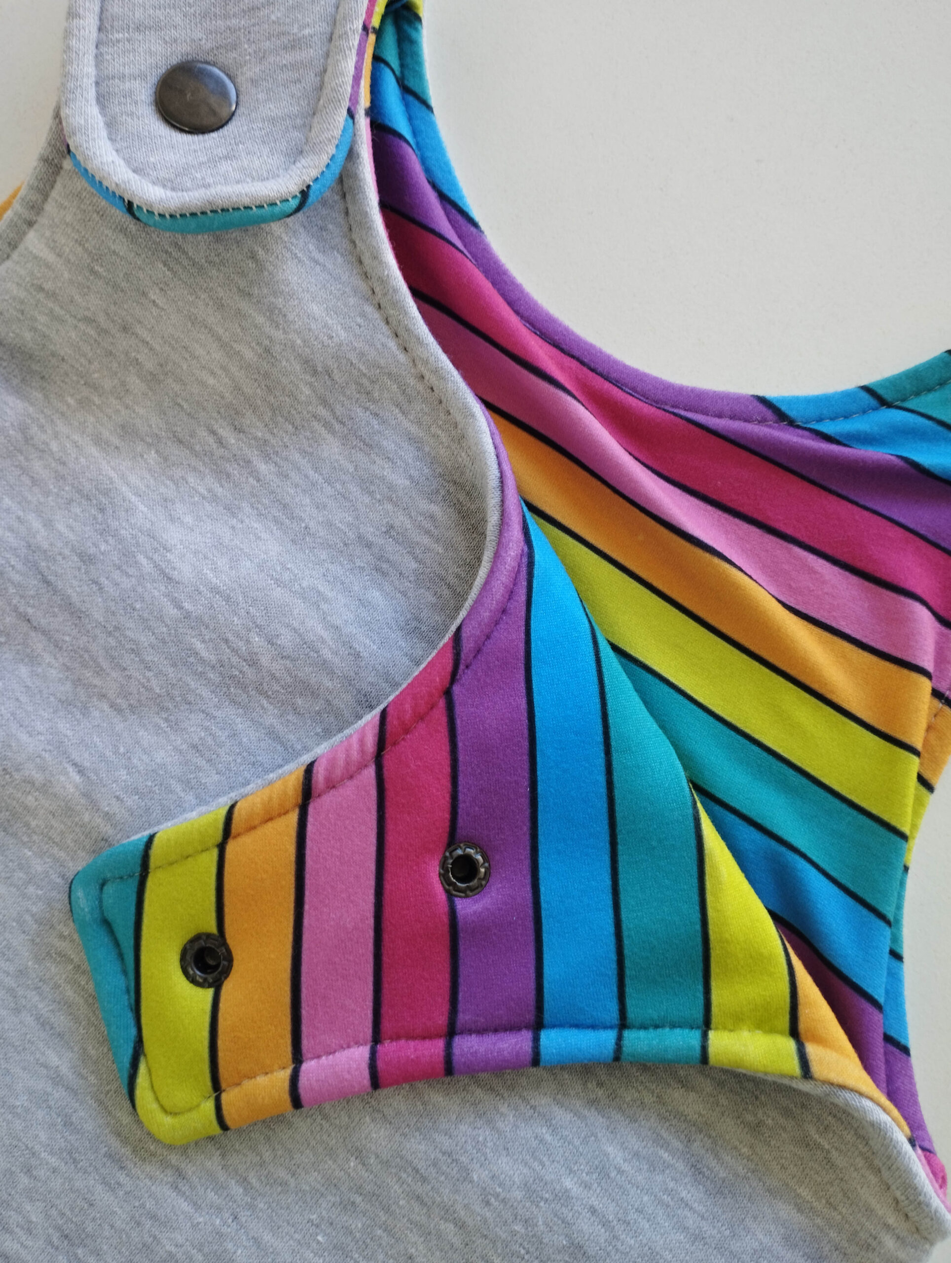gris y colores - Imagen 2