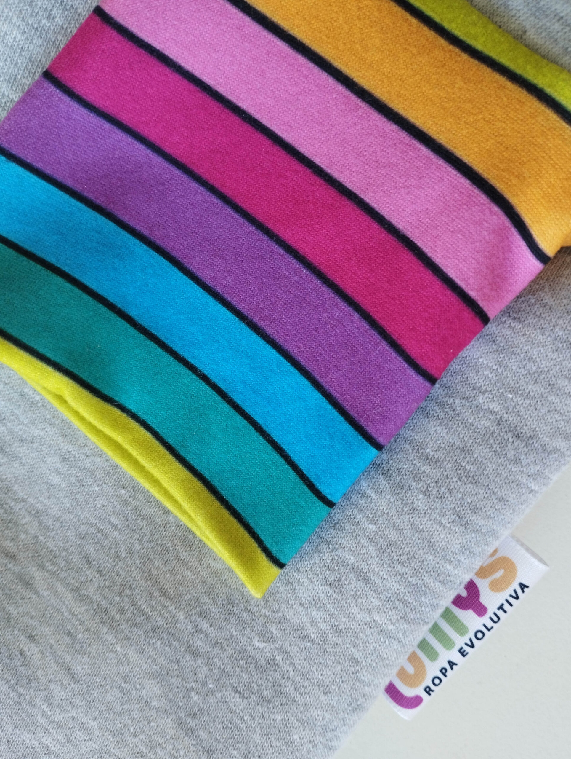 gris y colores - Imagen 3